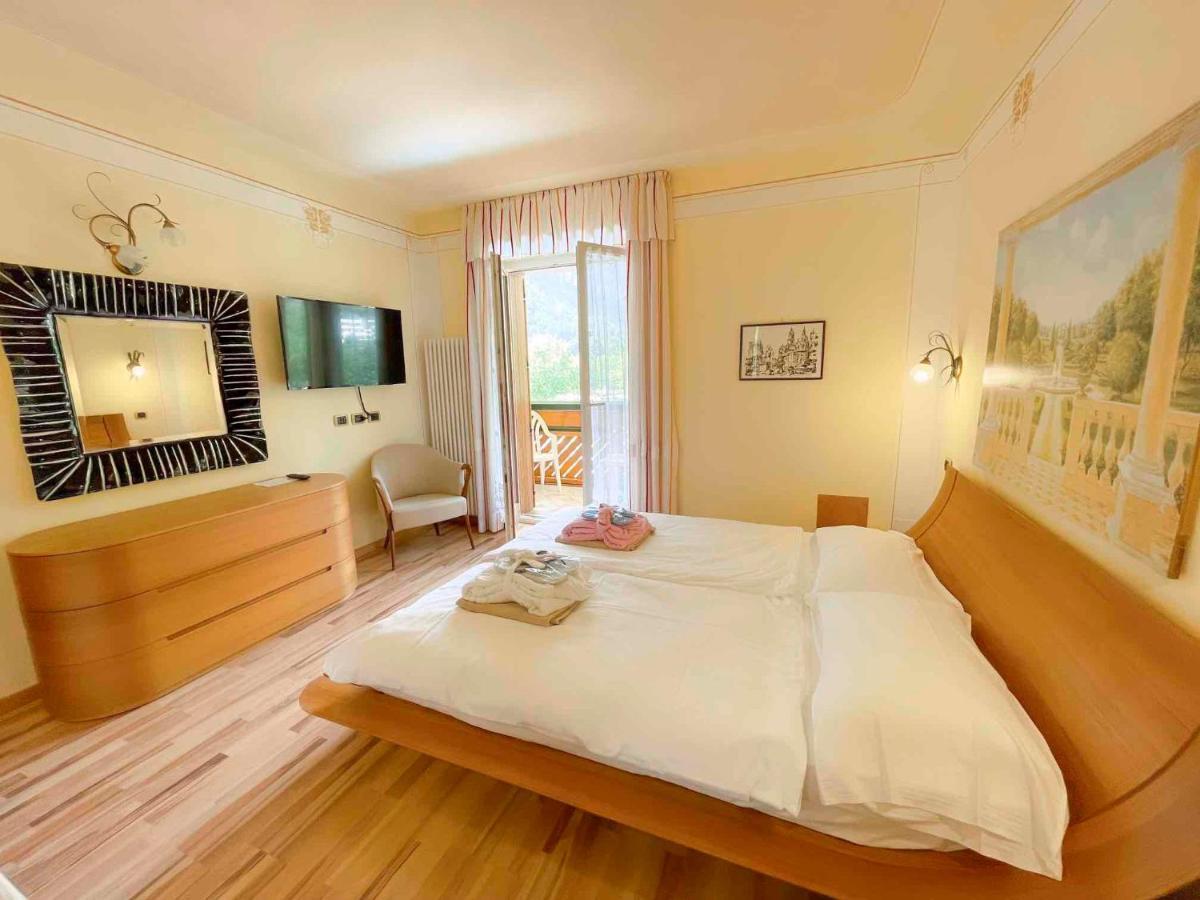 Alledolomiti Boutique Lake Hotel - Adults Friendly Molveno Exterior foto