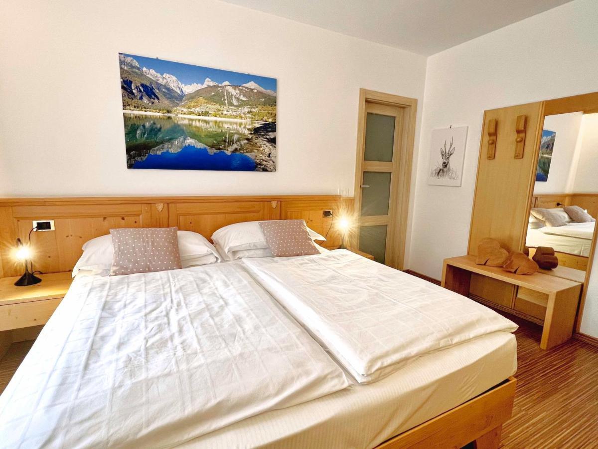 Alledolomiti Boutique Lake Hotel - Adults Friendly Molveno Exterior foto