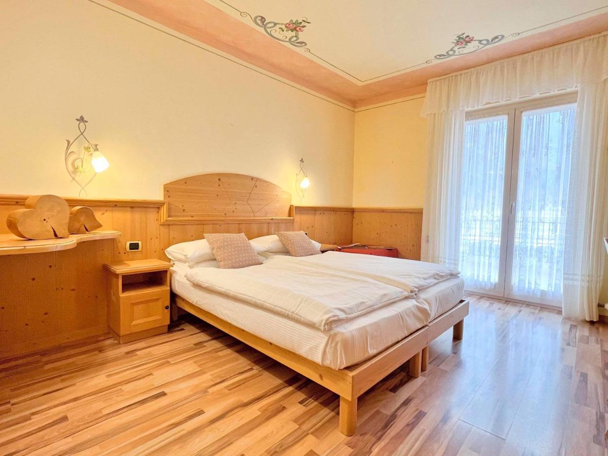 Alledolomiti Boutique Lake Hotel - Adults Friendly Molveno Exterior foto