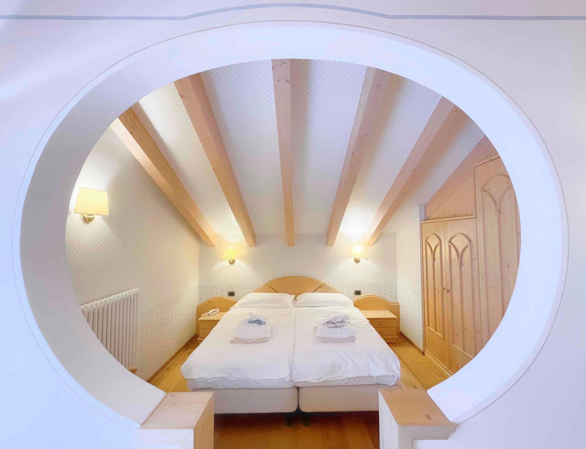 Alledolomiti Boutique Lake Hotel - Adults Friendly Molveno Exterior foto