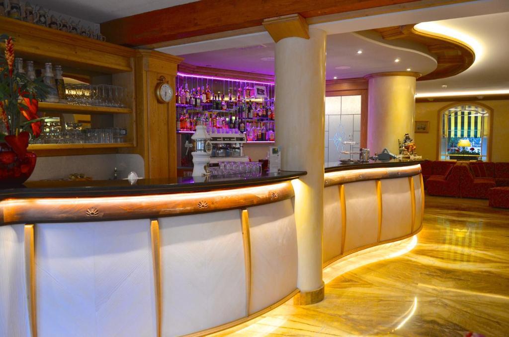Alledolomiti Boutique Lake Hotel - Adults Friendly Molveno Exterior foto